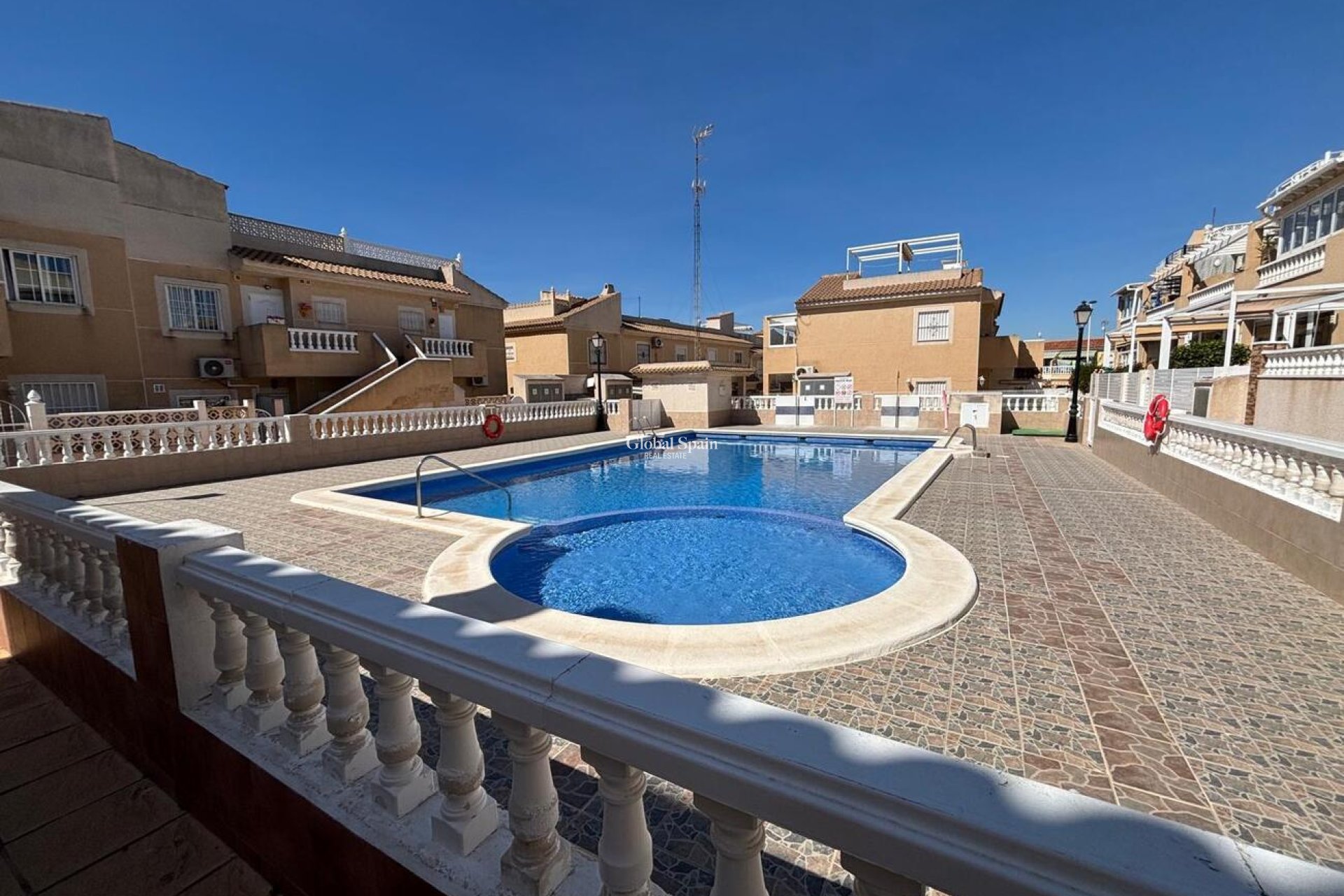 Venta - APARTAMENTO -
TORREVIEJA - Costa Blanca