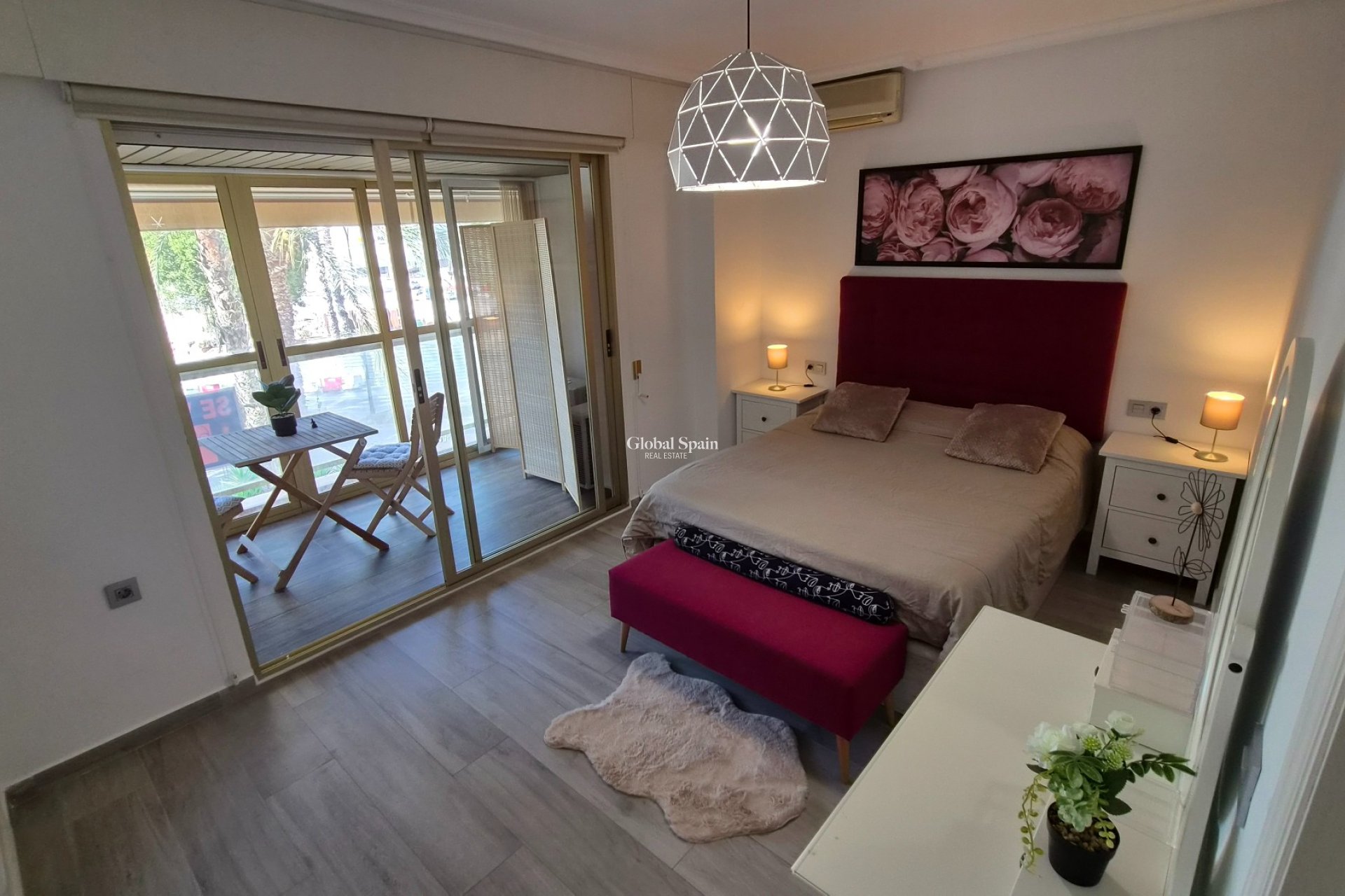 Venta - APARTAMENTO -
TORREVIEJA - Costa Blanca