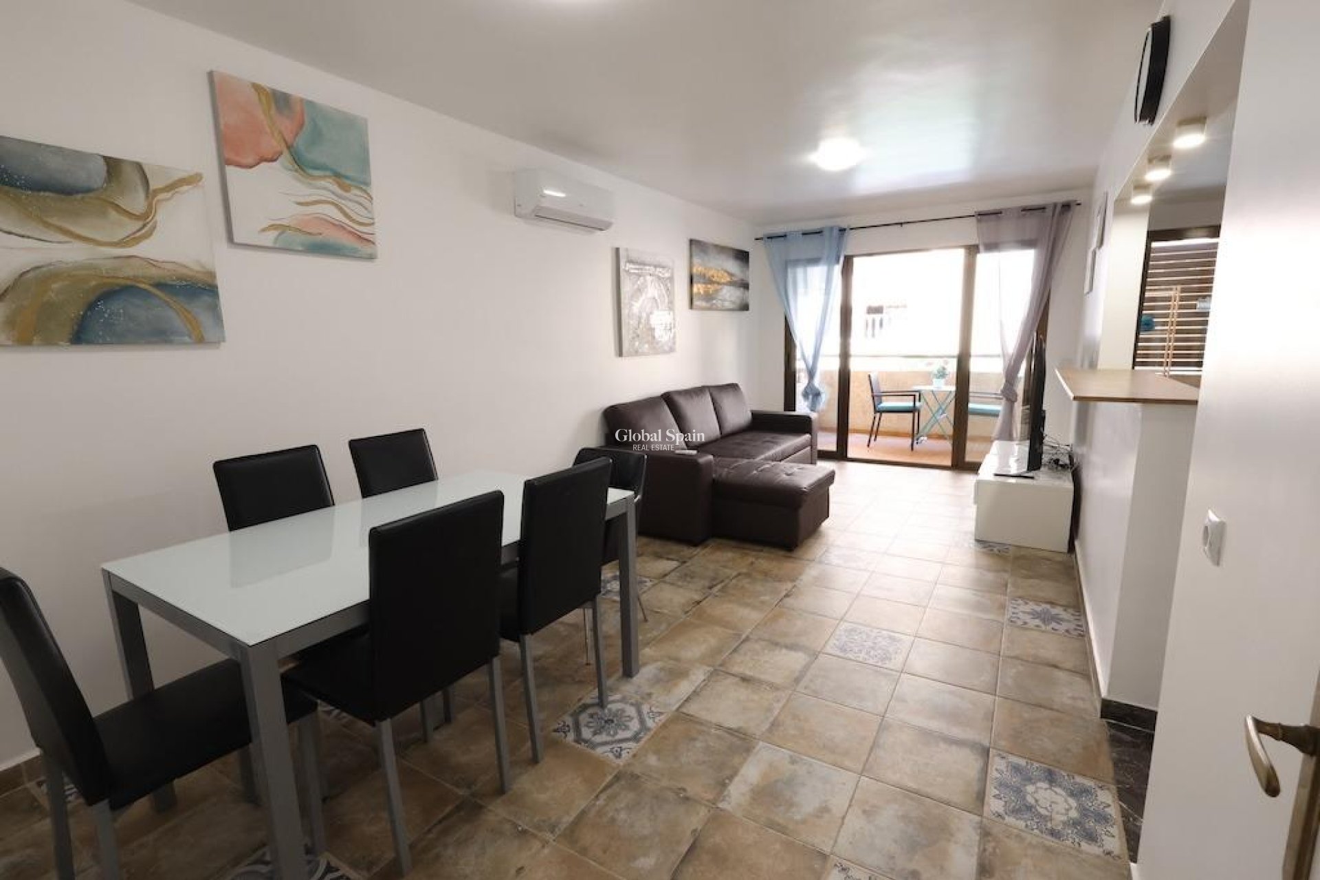 Venta - APARTAMENTO -
TORREVIEJA - Costa Blanca