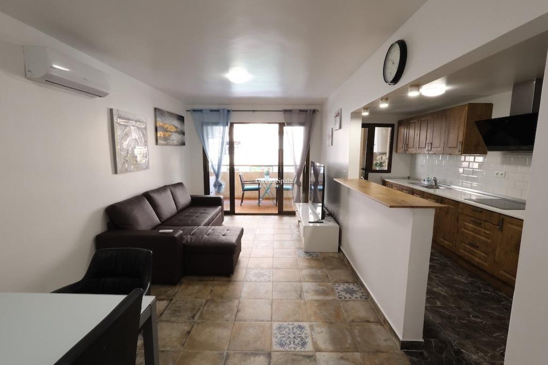 Venta - APARTAMENTO -
TORREVIEJA - Costa Blanca