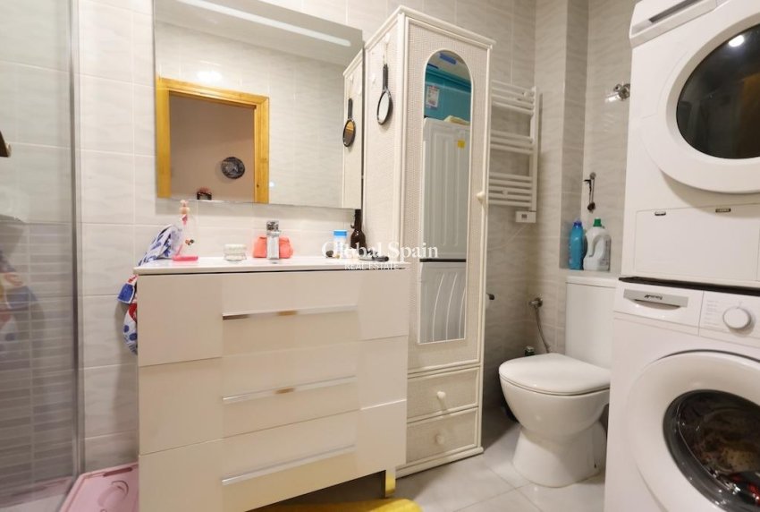 Venta - APARTAMENTO -
TORREVIEJA - Costa Blanca
