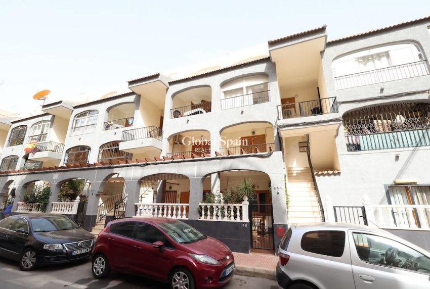 Venta - APARTAMENTO -
TORREVIEJA - Costa Blanca