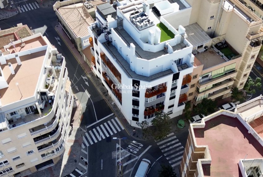 Venta - APARTAMENTO -
TORREVIEJA - Costa Blanca