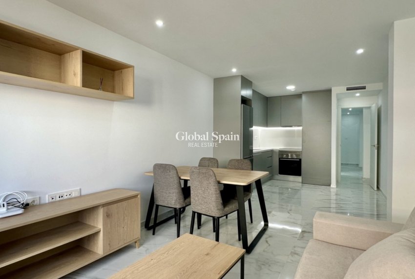 Venta - APARTAMENTO -
TORREVIEJA - Costa Blanca