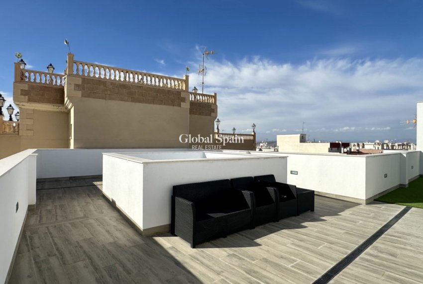 Venta - APARTAMENTO -
TORREVIEJA - Costa Blanca