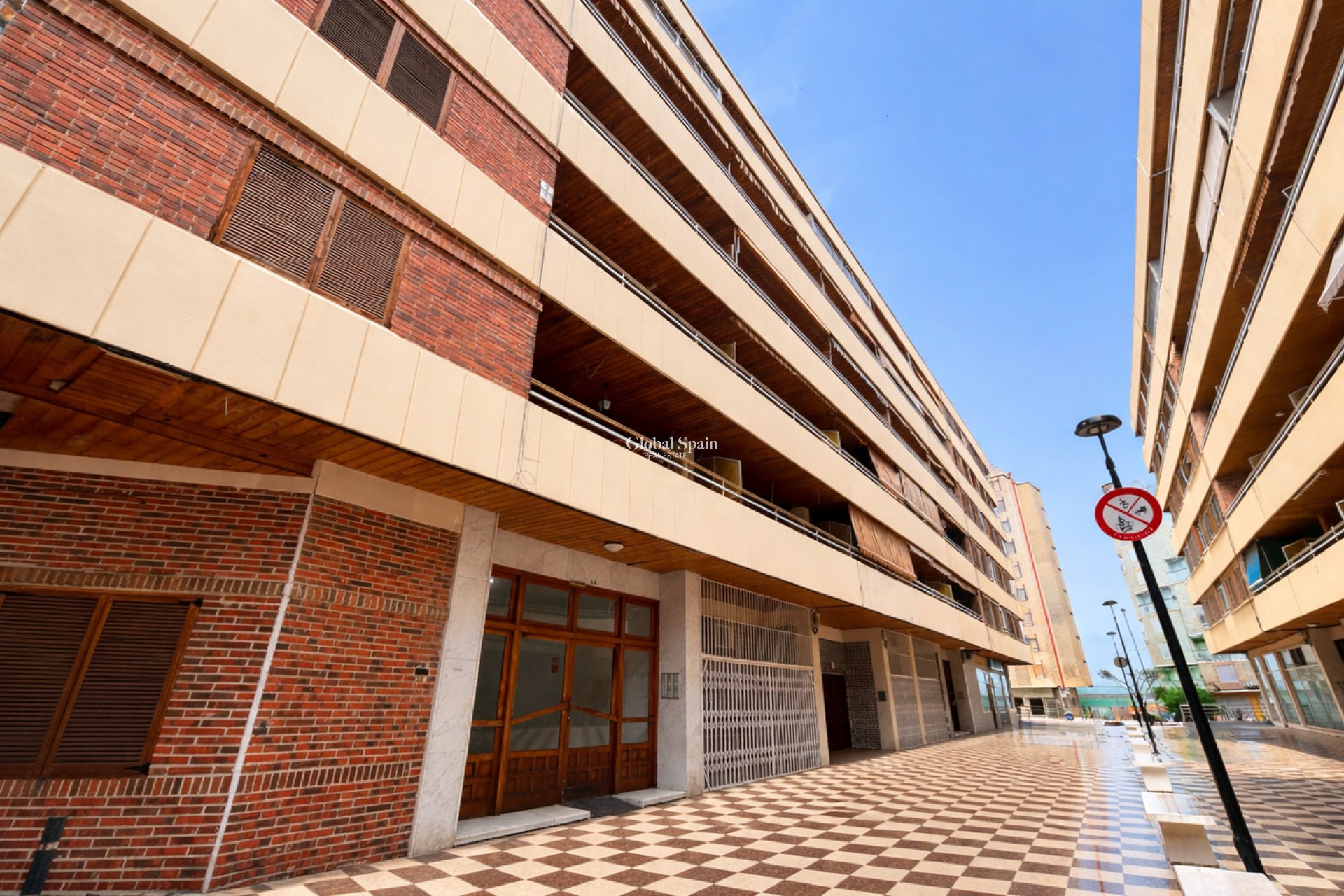 Venta - APARTAMENTO -
TORREVIEJA - Costa Blanca
