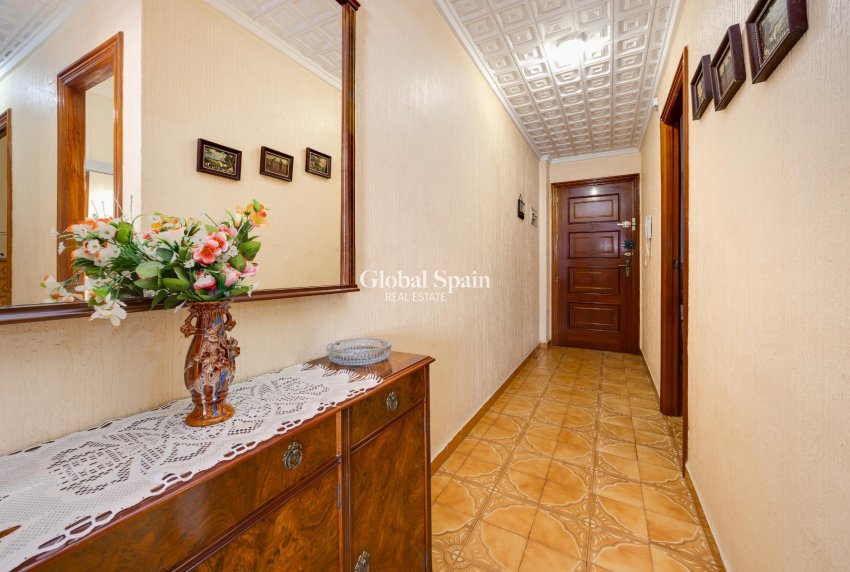Venta - APARTAMENTO -
TORREVIEJA - Costa Blanca