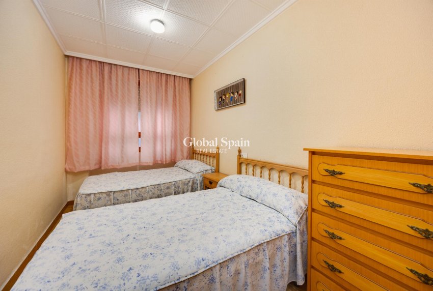 Venta - APARTAMENTO -
TORREVIEJA - Costa Blanca