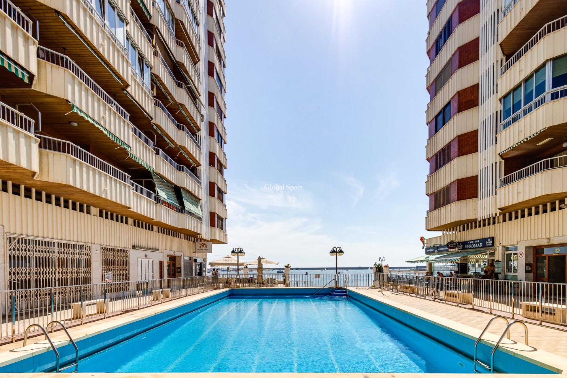 Venta - APARTAMENTO -
TORREVIEJA - Costa Blanca