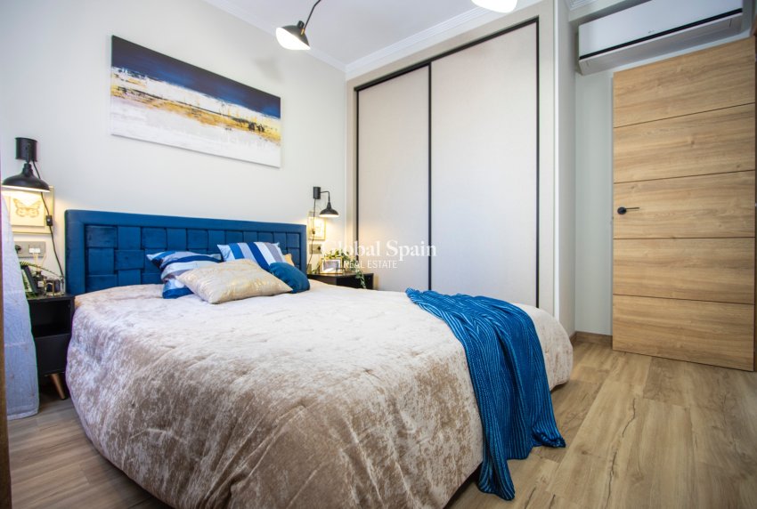 Venta - APARTAMENTO -
TORREVIEJA - Costa Blanca