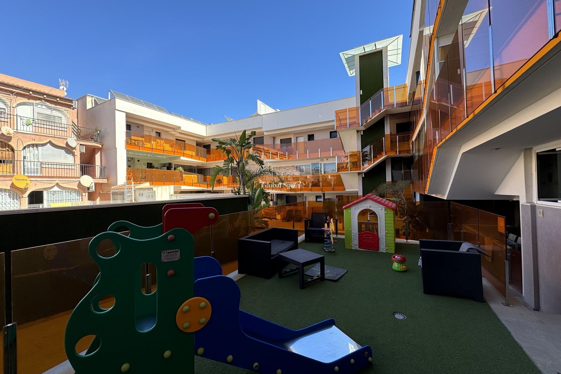 Venta - APARTAMENTO -
TORREVIEJA - Costa Blanca