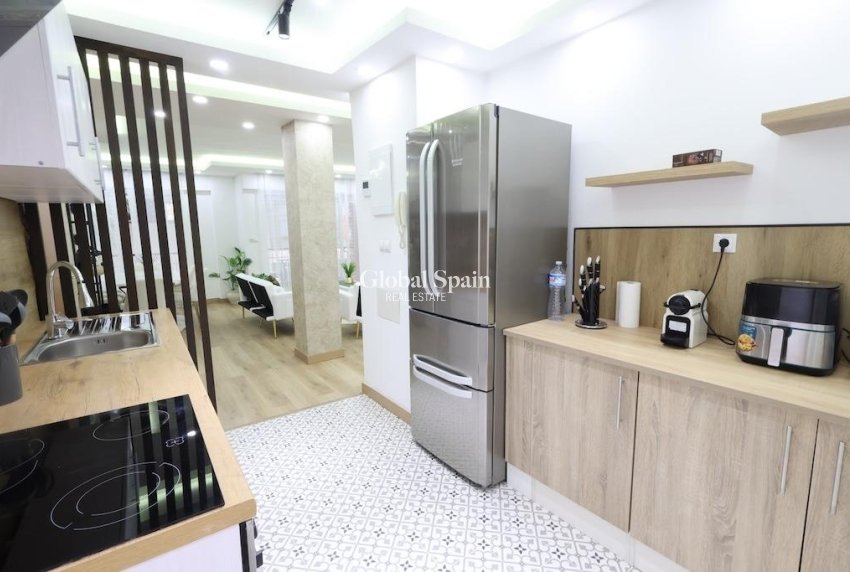 Venta - APARTAMENTO -
TORREVIEJA - Costa Blanca