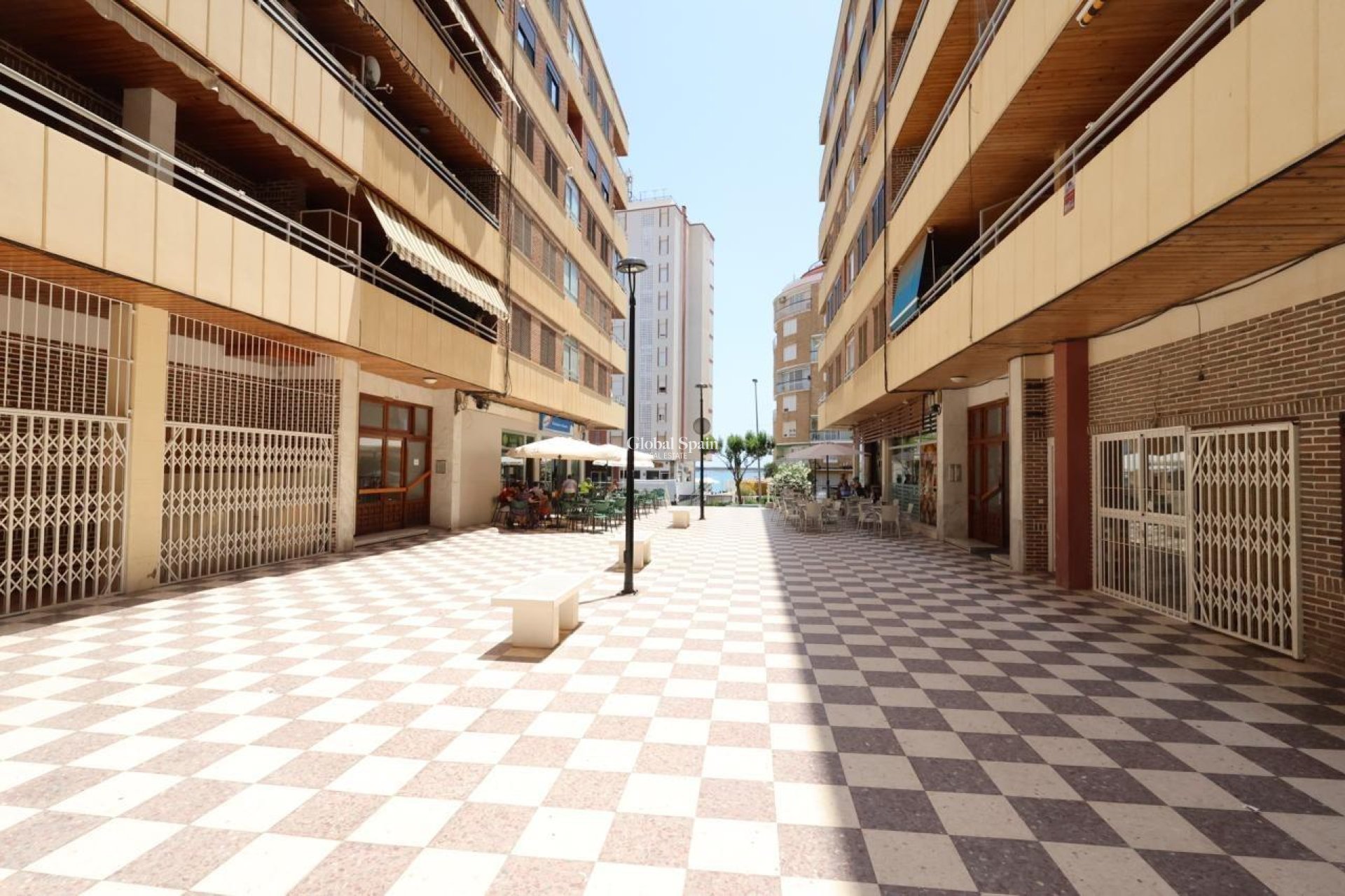 Venta - APARTAMENTO -
TORREVIEJA - Costa Blanca