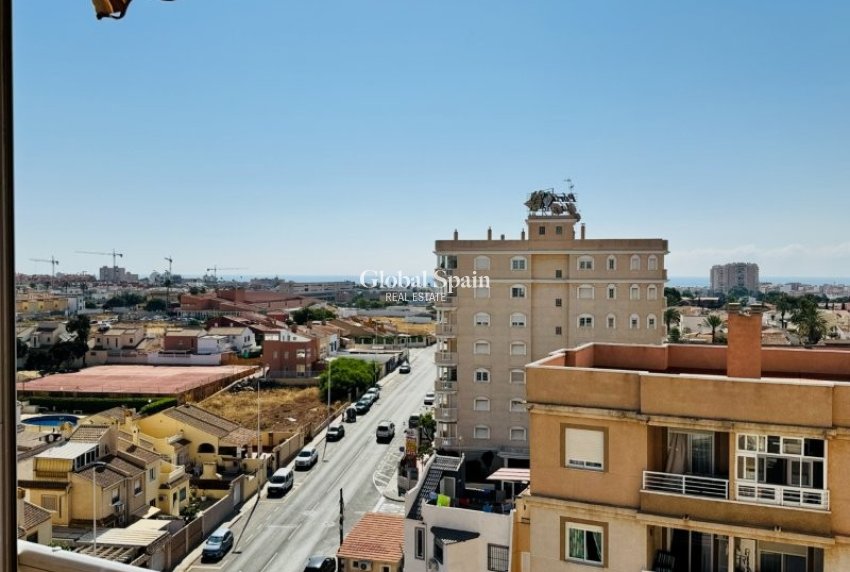 Venta - APARTAMENTO -
TORREVIEJA - Costa Blanca