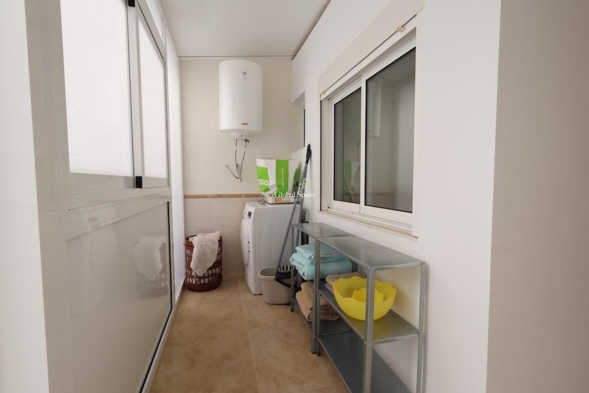 Venta - APARTAMENTO -
TORREVIEJA - Costa Blanca