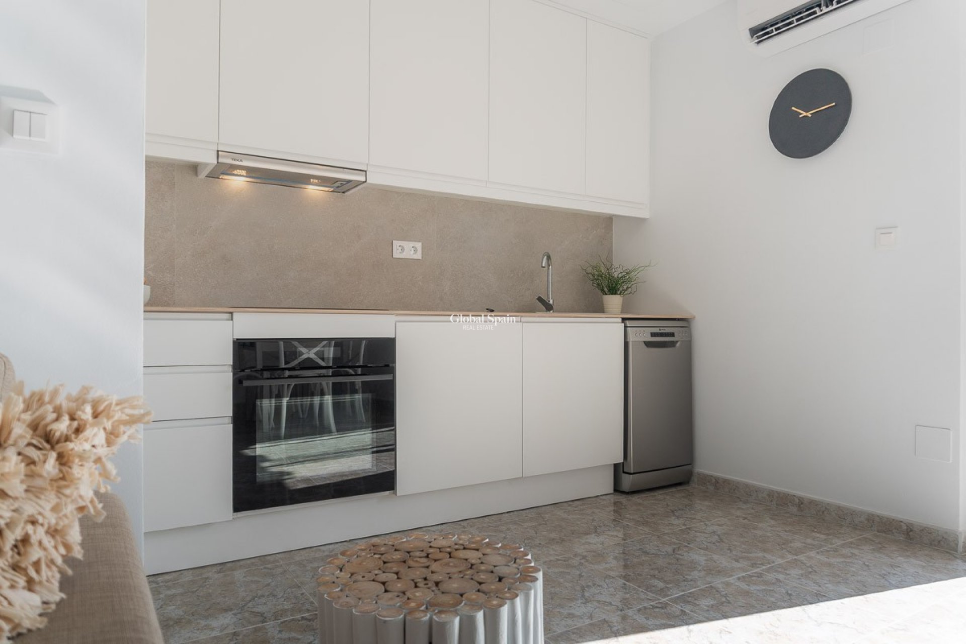 Venta - APARTAMENTO -
TORREVIEJA - Costa Blanca