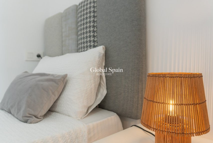 Venta - APARTAMENTO -
TORREVIEJA - Costa Blanca