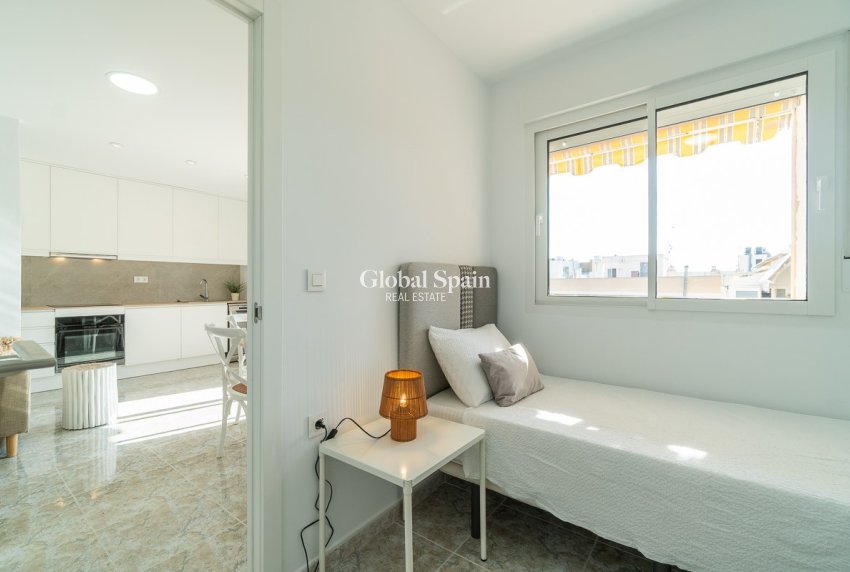 Venta - APARTAMENTO -
TORREVIEJA - Costa Blanca