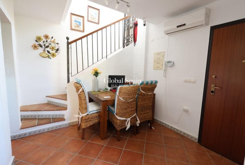 Venta - APARTAMENTO -
TORREVIEJA - Costa Blanca