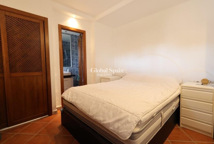 Venta - APARTAMENTO -
TORREVIEJA - Costa Blanca