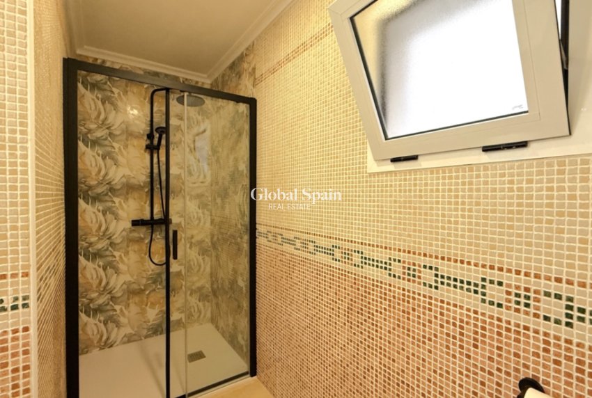 Venta - APARTAMENTO -
TORREVIEJA - Costa Blanca