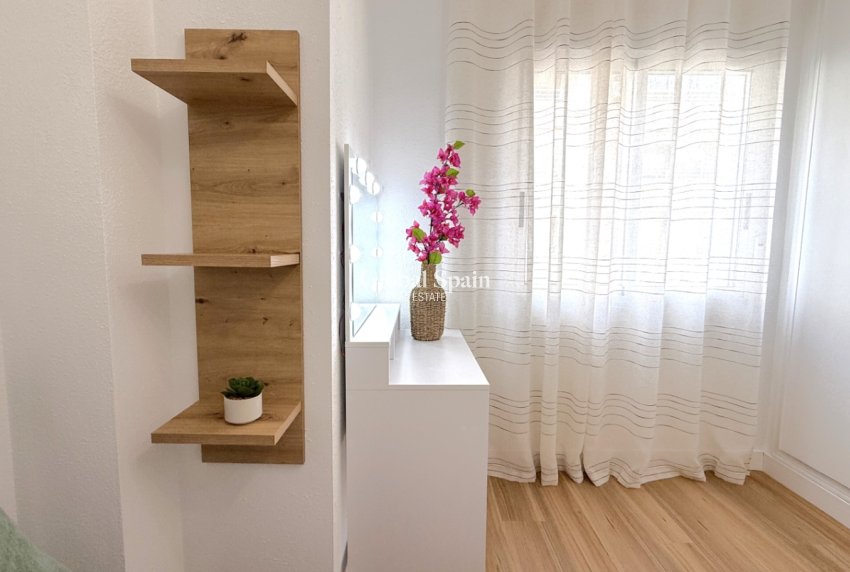 Venta - APARTAMENTO -
TORREVIEJA - Costa Blanca