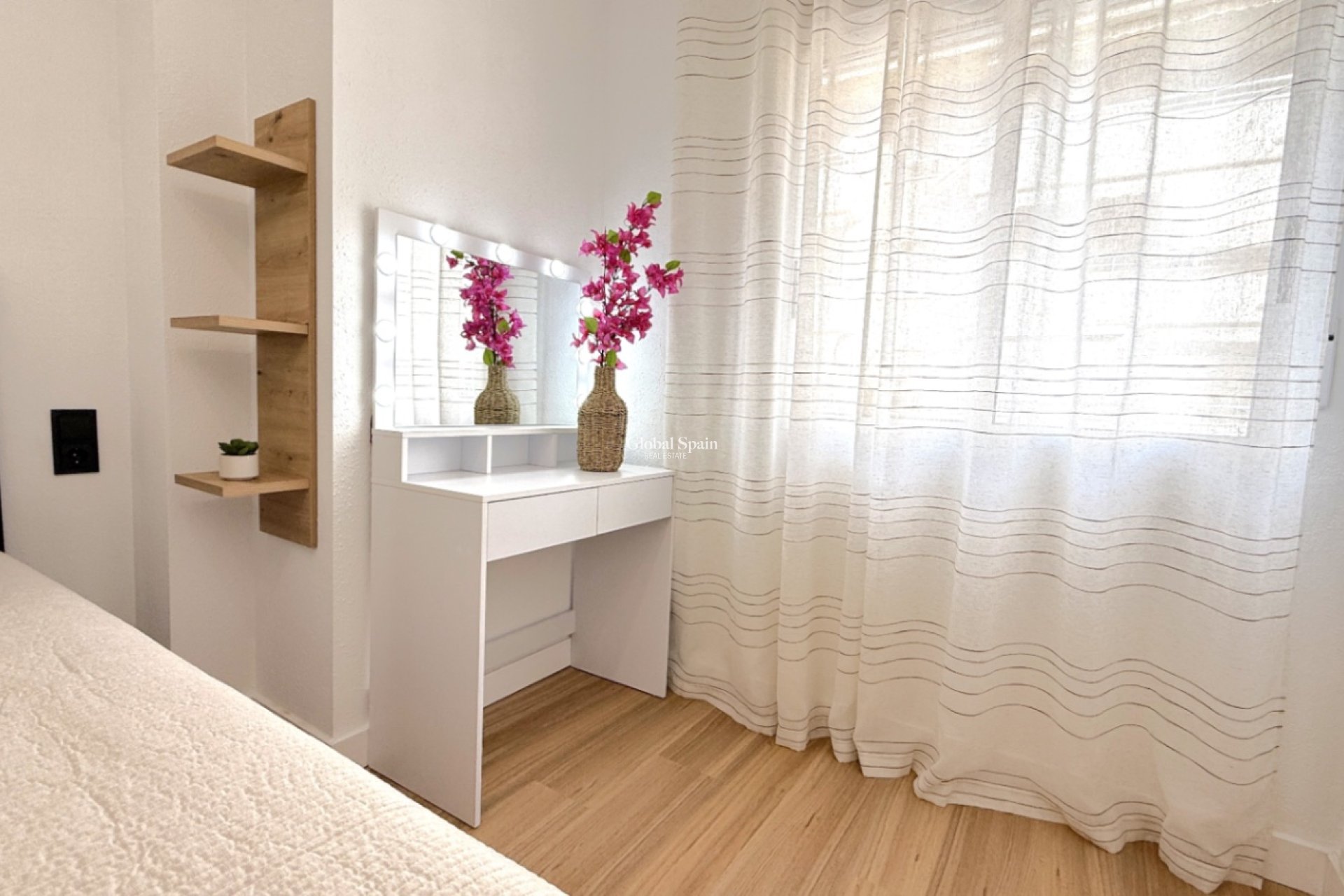 Venta - APARTAMENTO -
TORREVIEJA - Costa Blanca