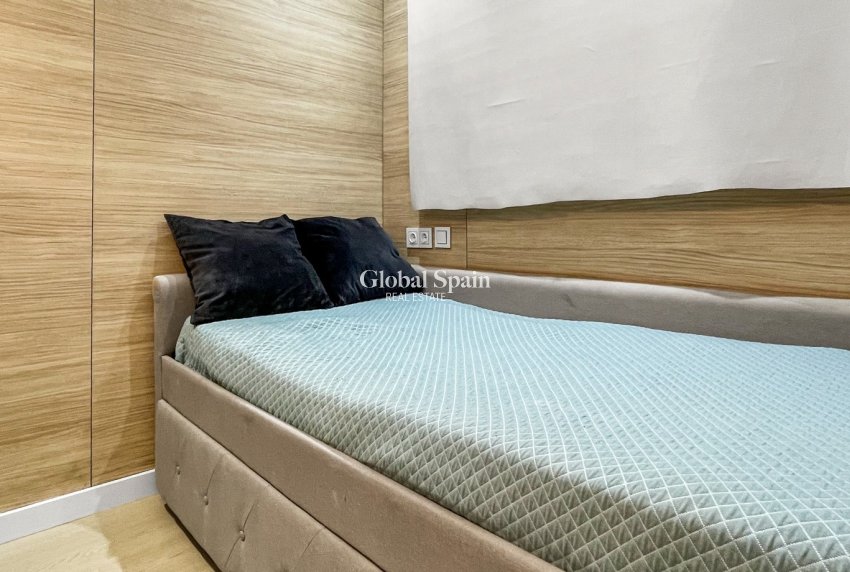 Venta - APARTAMENTO -
TORREVIEJA - Costa Blanca