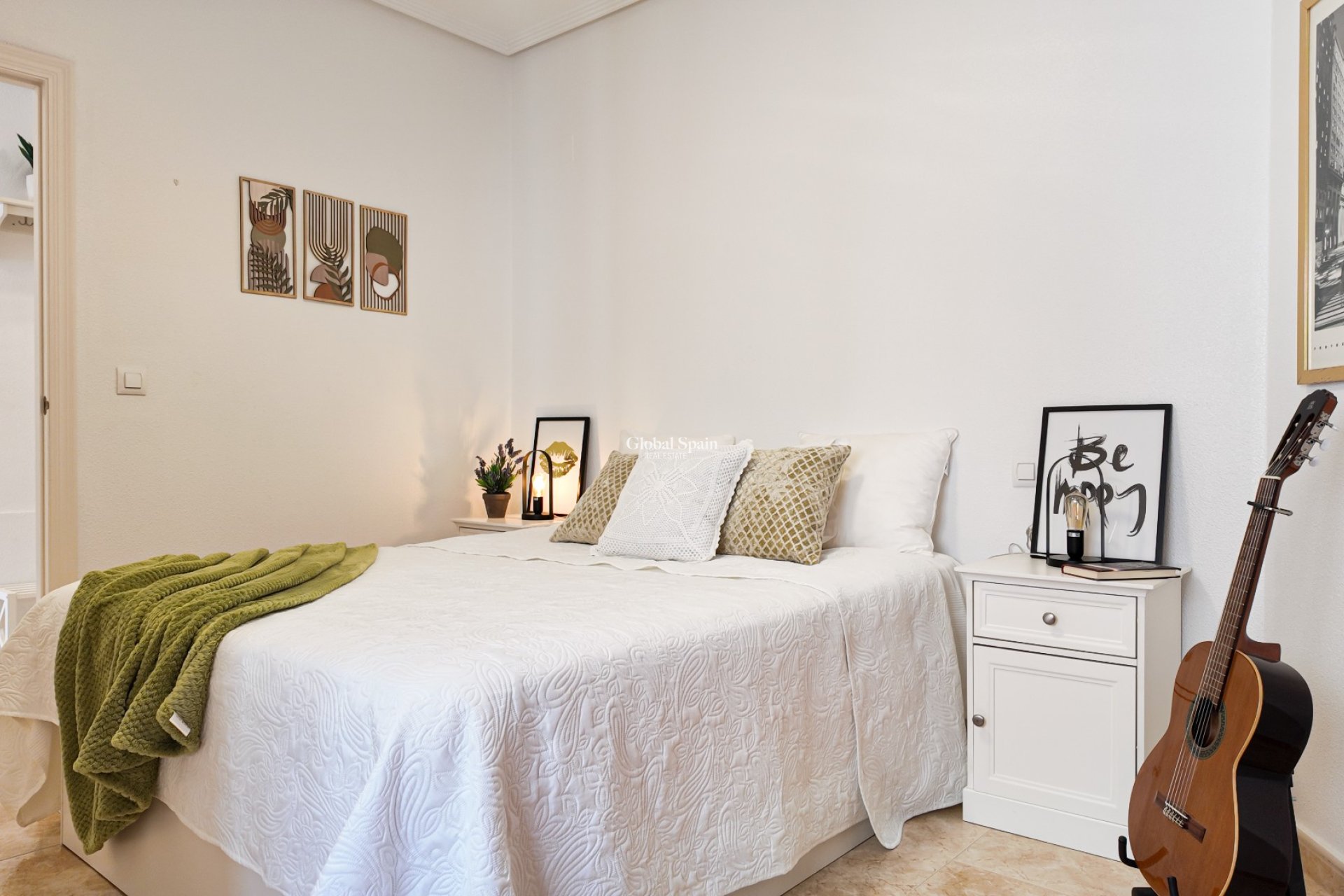 Venta - APARTAMENTO -
TORREVIEJA - Costa Blanca