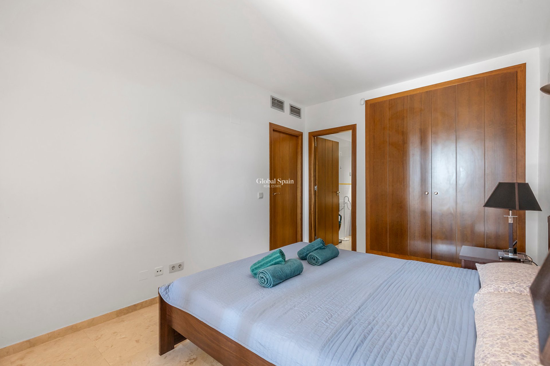 Venta - APARTAMENTO -
TORREVIEJA - Costa Blanca