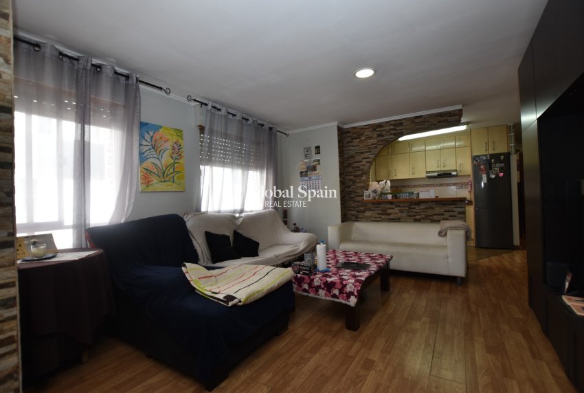 Venta - APARTAMENTO -
TORREVIEJA - Costa Blanca