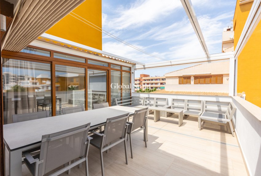 Venta - APARTAMENTO -
TORREVIEJA - Costa Blanca