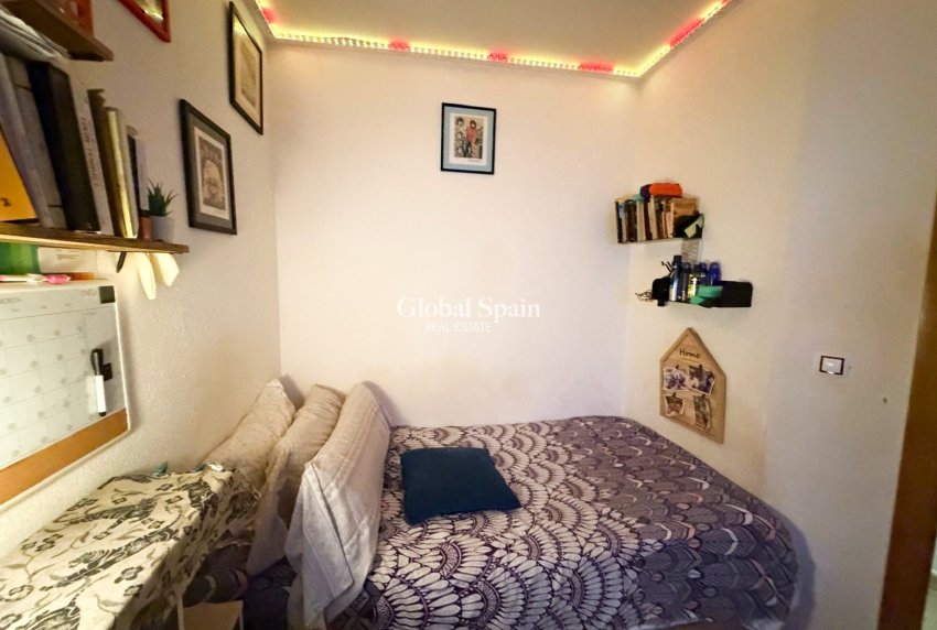 Venta - APARTAMENTO -
TORREVIEJA - Costa Blanca
