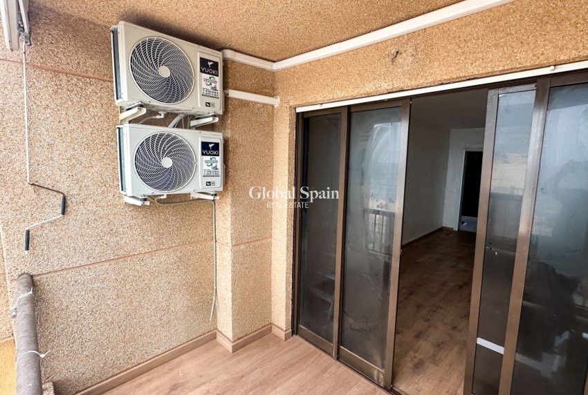 Venta - APARTAMENTO -
TORREVIEJA - Costa Blanca