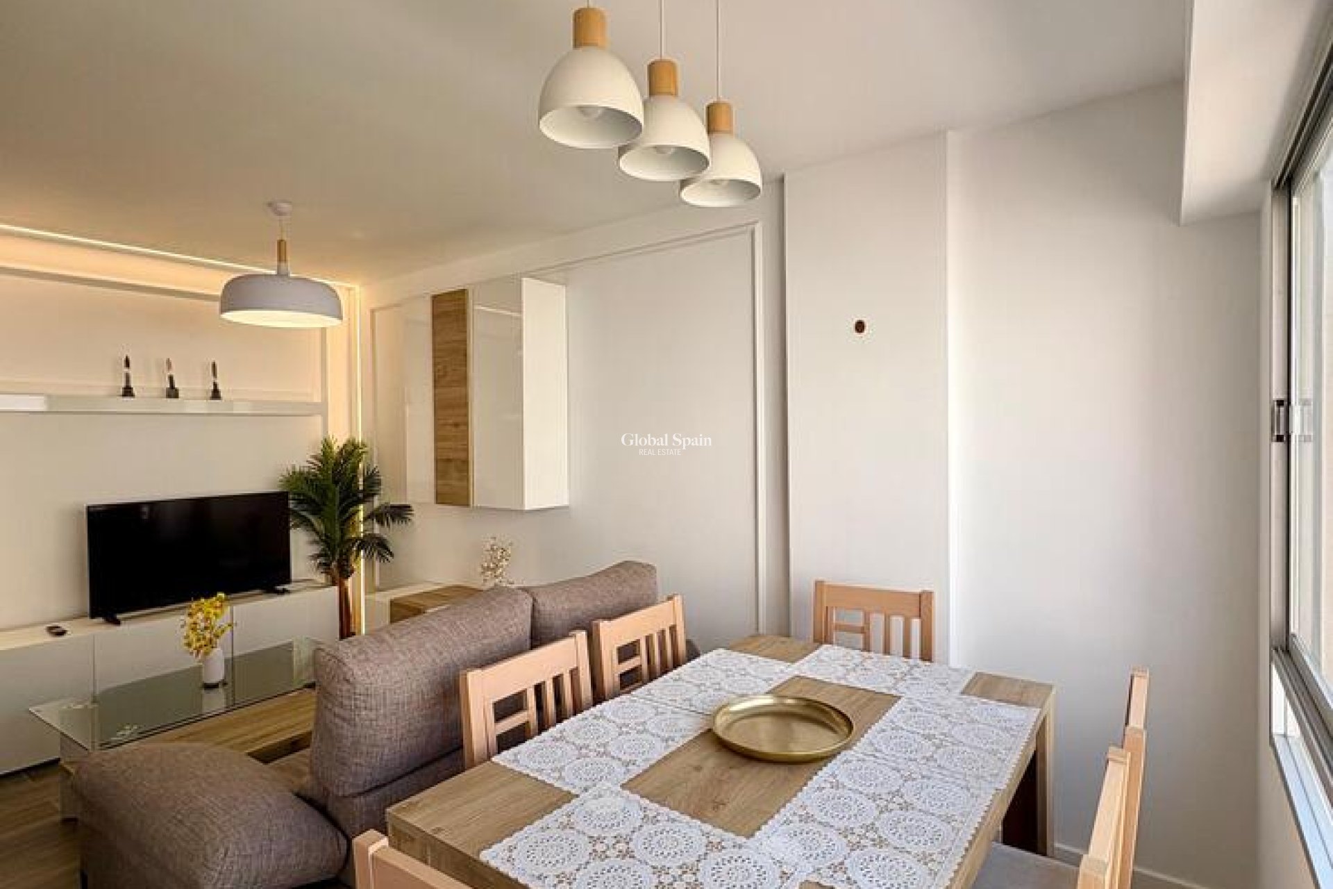 Venta - APARTAMENTO -
TORREVIEJA - Costa Blanca
