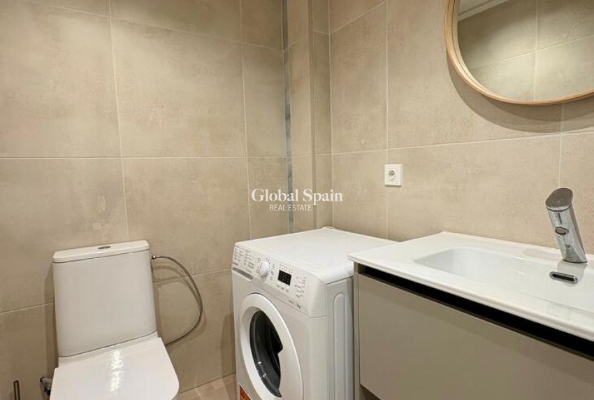 Venta - APARTAMENTO -
TORREVIEJA - Costa Blanca