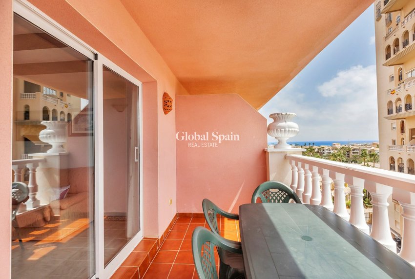 Venta - APARTAMENTO -
TORREVIEJA - Costa Blanca