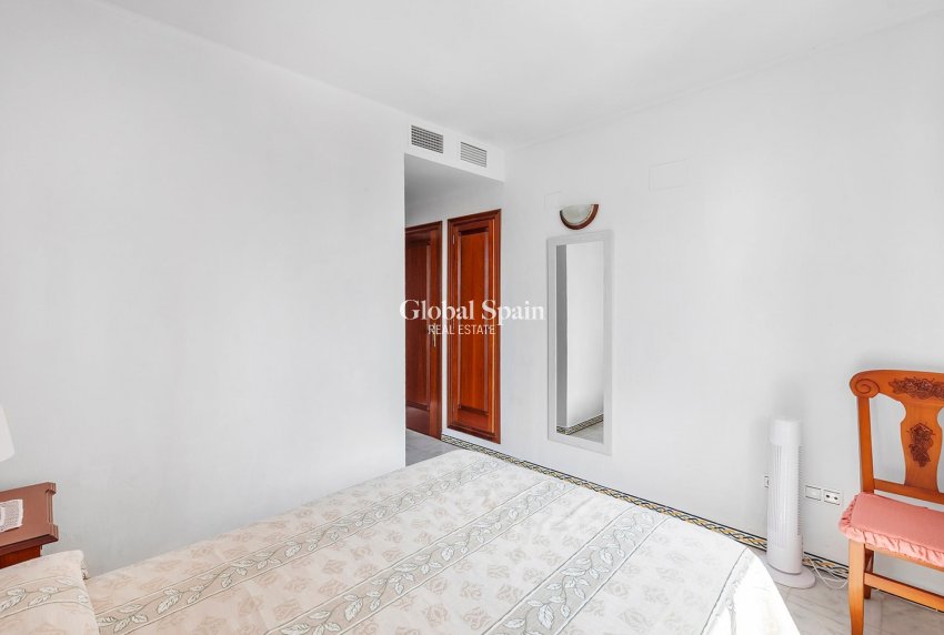 Venta - APARTAMENTO -
TORREVIEJA - Costa Blanca