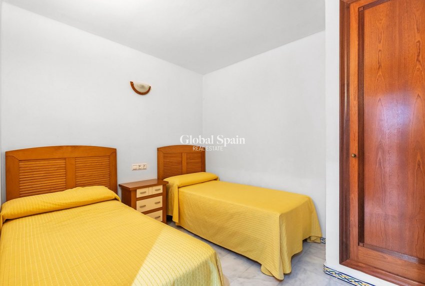 Venta - APARTAMENTO -
TORREVIEJA - Costa Blanca