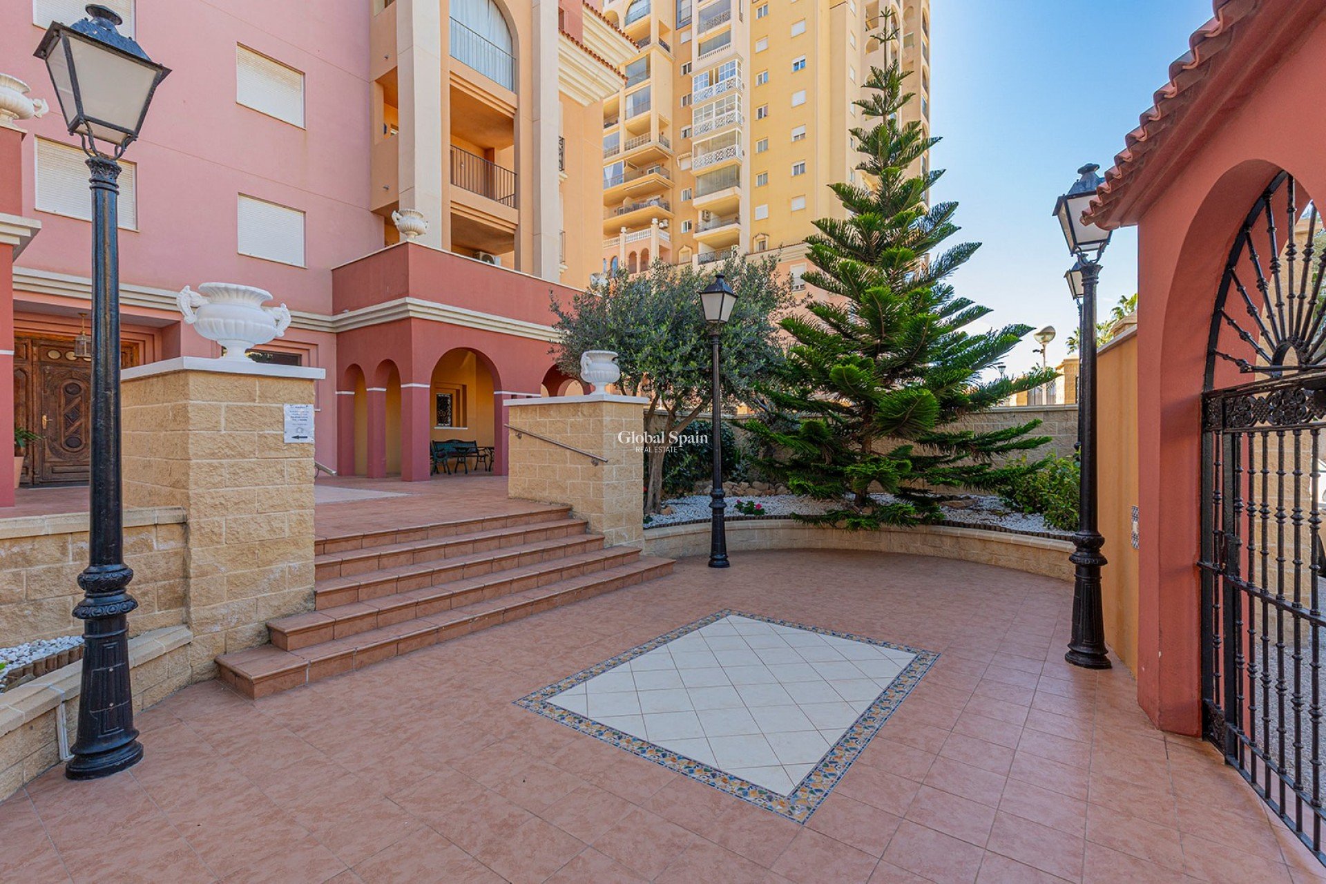 Venta - APARTAMENTO -
TORREVIEJA - Costa Blanca
