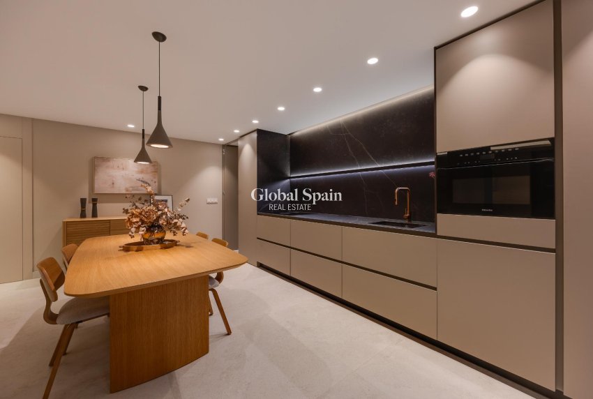 Venta - APARTAMENTO -
TORREVIEJA - Costa Blanca