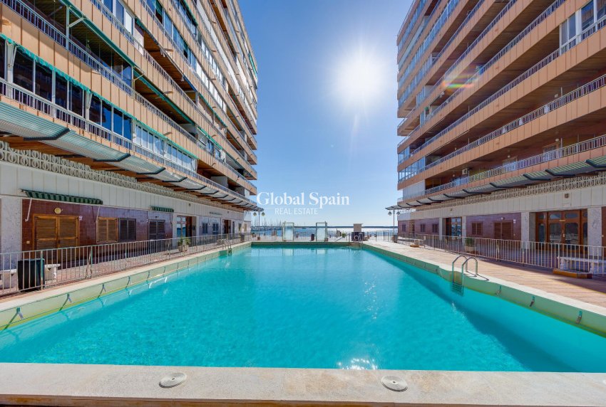 Venta - APARTAMENTO -
TORREVIEJA - Costa Blanca