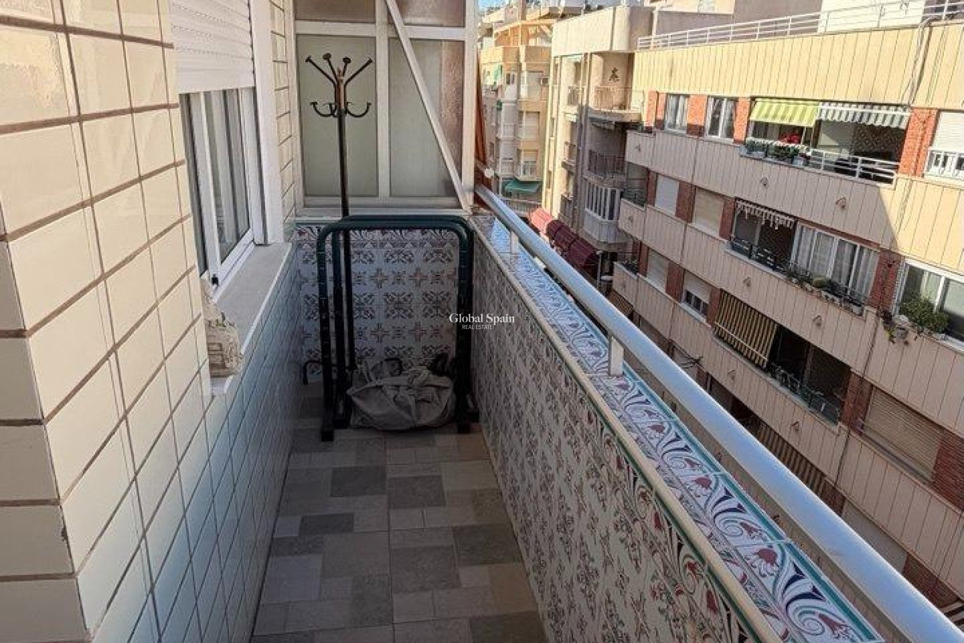 Venta - APARTAMENTO -
TORREVIEJA - Curva Del Palangre