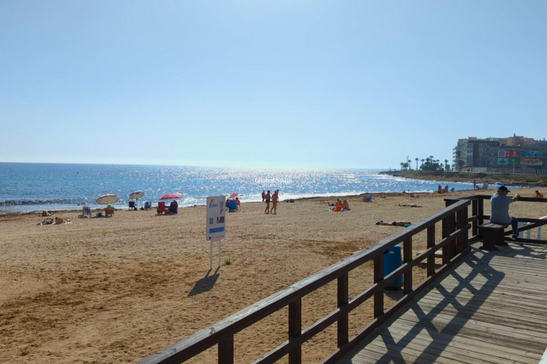 Venta - APARTAMENTO -
TORREVIEJA - Curva Del Palangre
