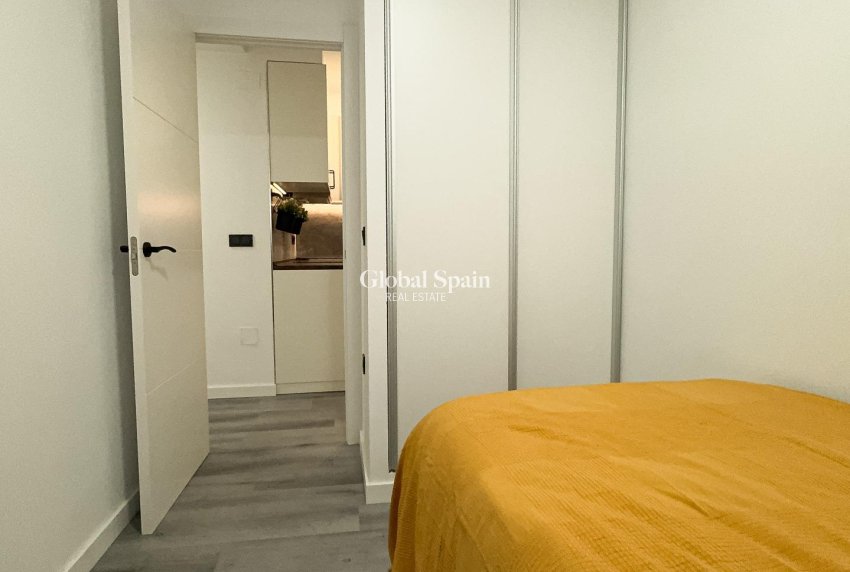Venta - APARTAMENTO -
TORREVIEJA - Curva Del Palangre