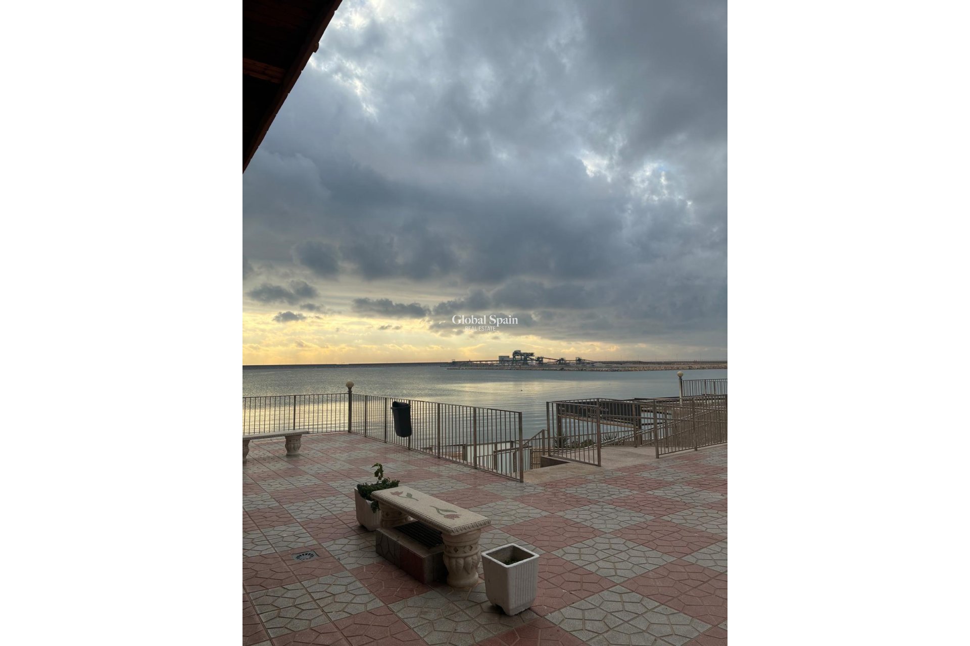 Venta - APARTAMENTO -
TORREVIEJA - El Acequión - Los Náufragos