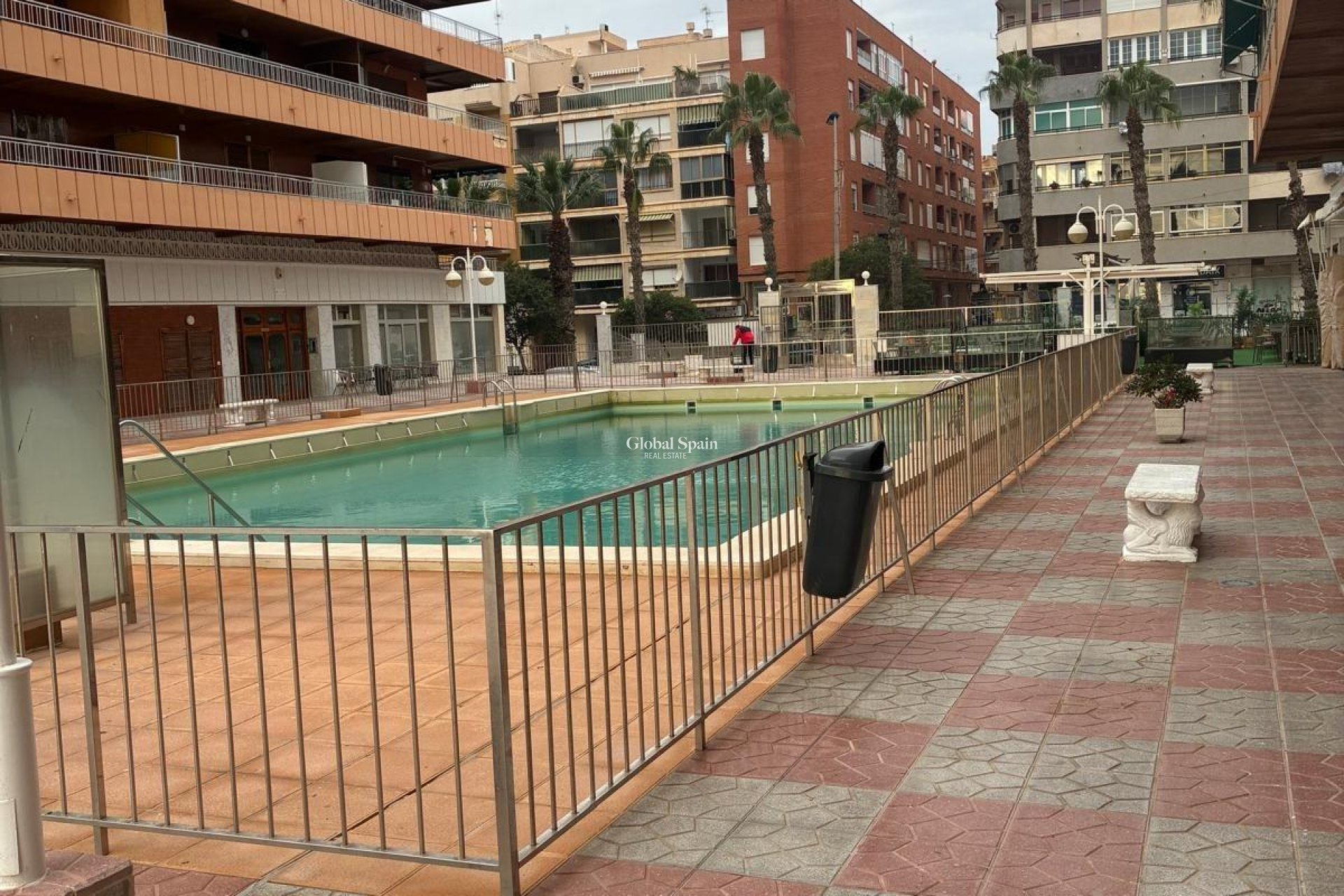 Venta - APARTAMENTO -
TORREVIEJA - El Acequión - Los Náufragos