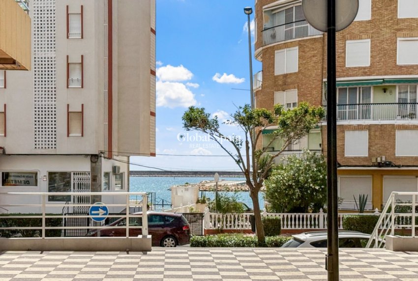 Venta - APARTAMENTO -
TORREVIEJA - El Acequión - Los Náufragos