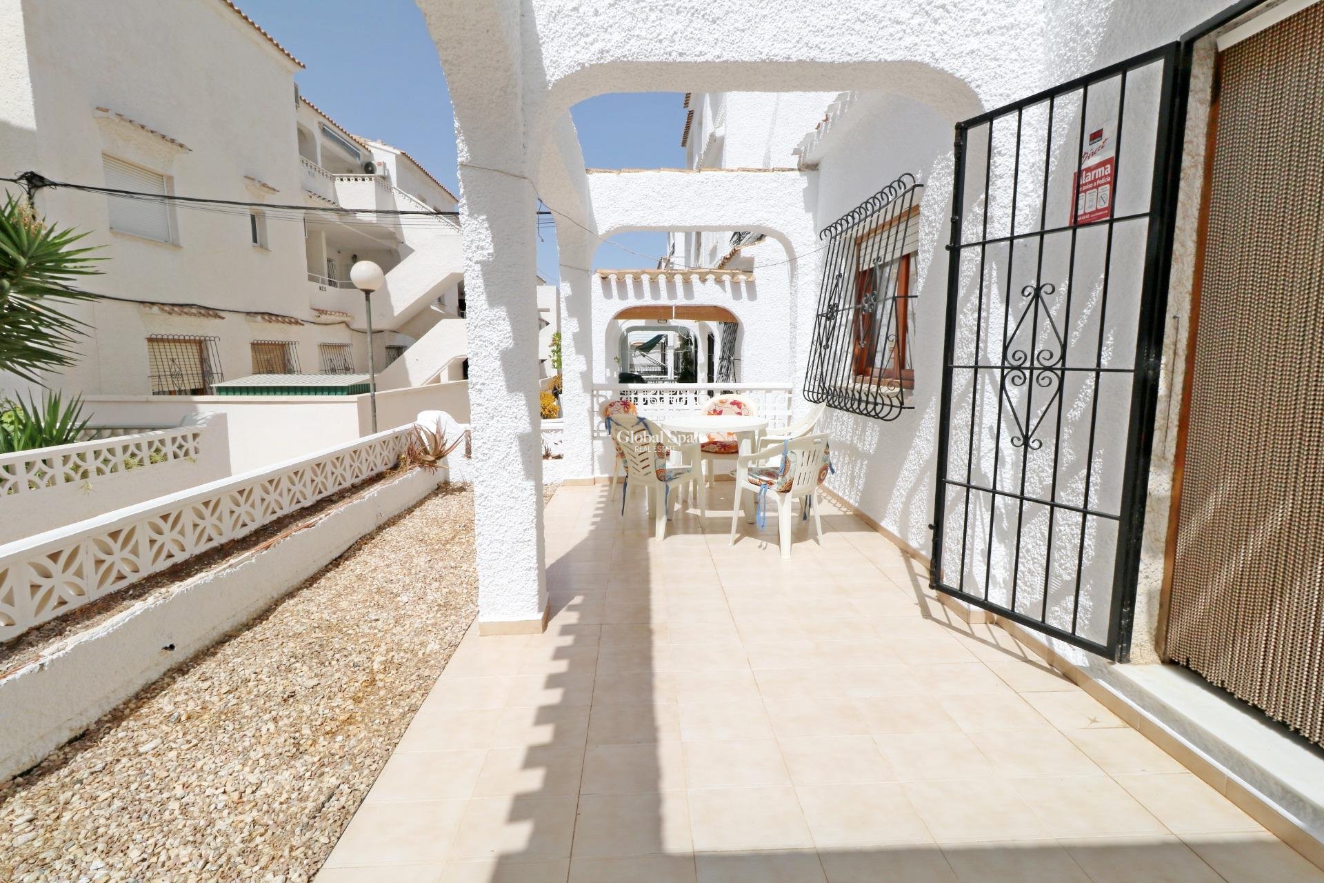 Venta - APARTAMENTO -
TORREVIEJA - El Acequión - Los Náufragos