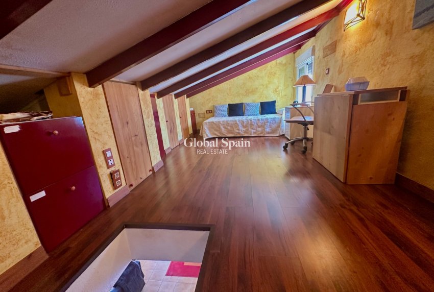 Venta - APARTAMENTO -
TORREVIEJA - El Acequión - Los Náufragos